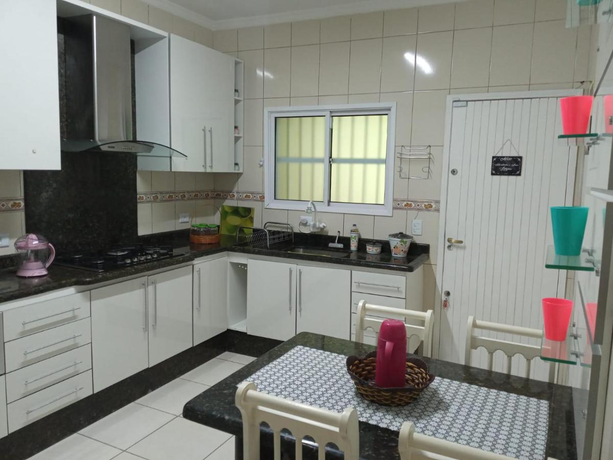 Casa Linda E Aconchegante Com Piscina -Aquecimento Solar O Ano Todo Perto Da Praia Πράια Γκράντε Εξωτερικό φωτογραφία